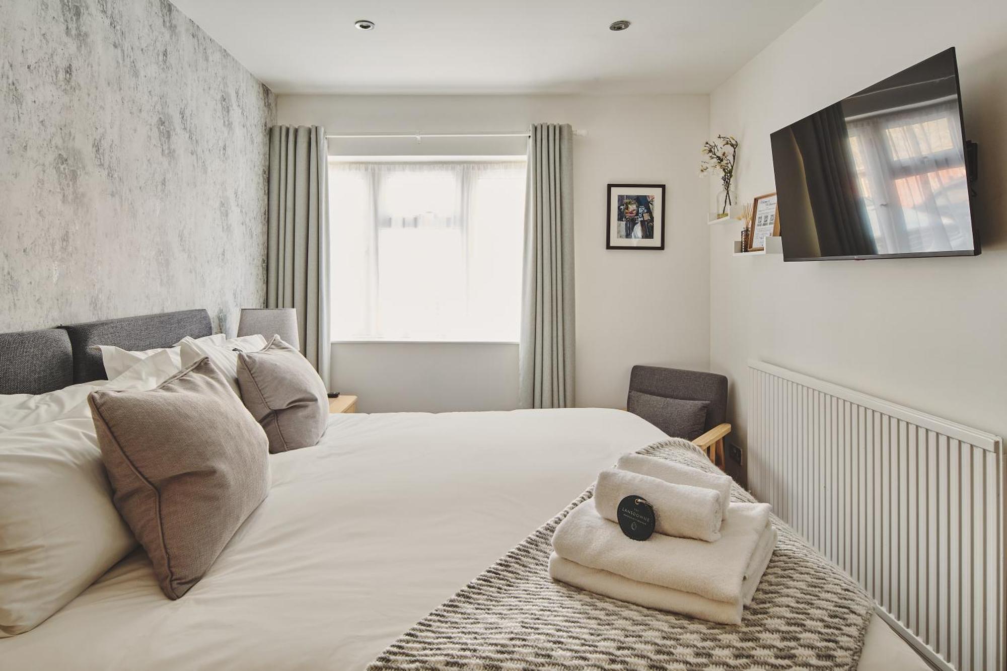 The Lansdowne Guest House Bourton-on-the-Water Rum bild A bedroom at the hotel